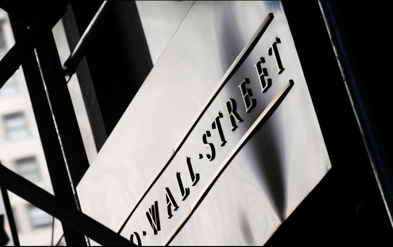 El Dow Jones retrocedió con lo que interrumpió una racha alcista de nueve días consecutivos de ganancias.