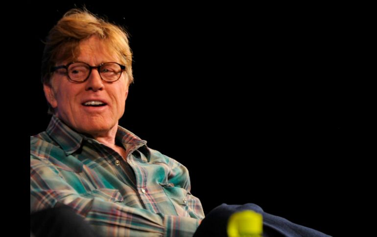 Robert Redford, de 74 años, participó en la tradicional conferencia de  prensa que marca la partida del festival. AFP  /