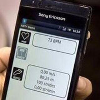 Sony Ericsson sufre por falta de teléfonos nuevos