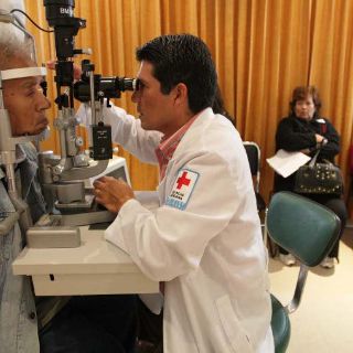 La Cruz Roja inaugura clínica de oftalmología
