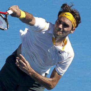 Federer, Djokovic y Berdych siguen firmes