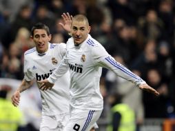 El francés Karim Benzema celebra su anotación con la que llevó al Real Madrid al triunfo. AFP  /