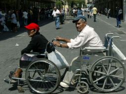 Además, capacitarán al personal para que sepa atender adecuadamente a personas con discapacidad. ARCHIVO  /