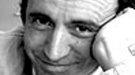 El escritor regiomontano cumplirá este lunes 77 años de vida. UP.EDU.MX  /