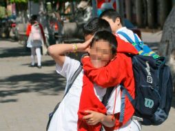 Quieren que maestros estén capacitados para derivar a los gabinetes psicopedagógicos los casos más complejos de bullying. ARCHIVO  /