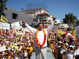Rivero cerró campaña en el puerto de Acapulco, Guerrero acompañado de miles de personas. NTX  /