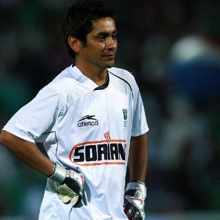 Campos, Ochoa y Oswaldo, entre los mejores porteros del mundo