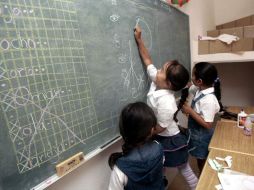 El apoyo beneficiará a 170 escuelas primarias con 77 mil paquetes. ARCHIVO  /