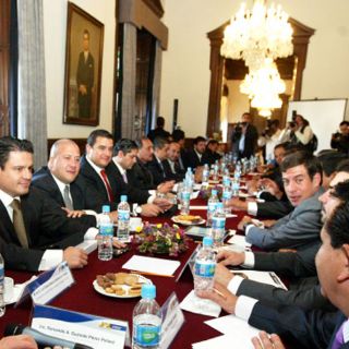 Optan por deuda para seguridad