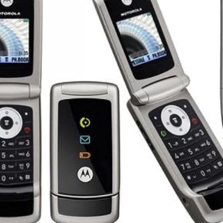 Motorola Mobility reduce un 93.6 por ciento sus pérdidas en 2010