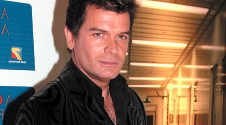 El actor asistió a un curso básico de medicina para encarnar su personaje en la serie.EL UNIVERSAL  /