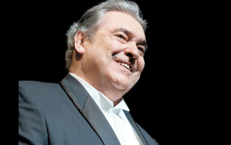 El más reciente material de Alberto Cortez incluye un CD y un DVD de colección con 16 temas y 90 minutos de video. EL UNIVERSAL  /