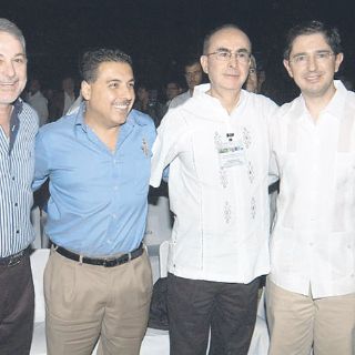 Perfilan la política aeroespacial mexicana