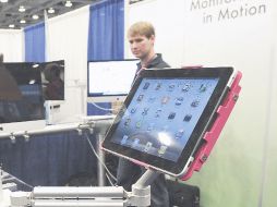 A finales de 2010, 500 millones de hogares en el mundo tienen acceso a Internet. EFE  /