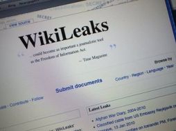 WikiLeaks se ha visto en figurillas para lidiar con la vasta cantidad de material que recibió. AFP  /
