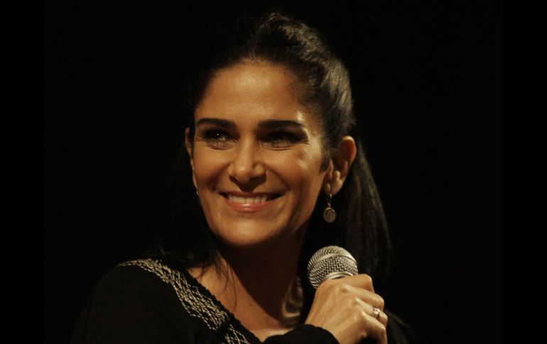 La activista mexicana dialogó hoy en el marco del Festival con el periodista colombiano Daniel Samper Pizano. EFE  /