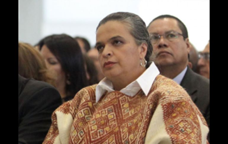 Beatriz Paredes está a un mes de dejar el cargo como lideresa del tricolor. NTX  /