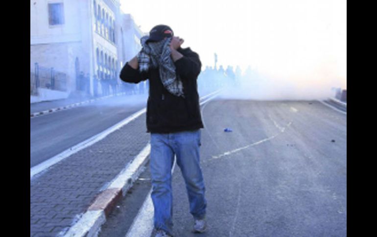 Organizaciones civiles en Argelia piden un cambio inspirados en los acontecimientos ocurridos en Túnez. EFE  /