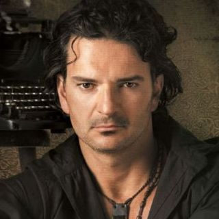 Se estrena película basada en disco de Arjona