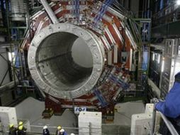 Durante el 2011 y el 2012, el acelerador seguirá funcionado a bajas energías. AP  /