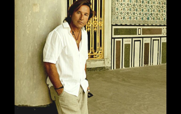 La familia del cantante Ricardo Montaner anunció el nacimiento de su primera nieta. ESPECIAL  /