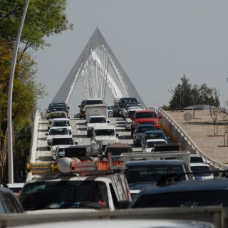 Lenta circulación por el atirantado decepciona a automovilistas
