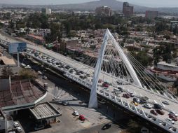 Tras la apertura del Puente Atirantado, los congestionamientos vehiculares no se hicieron esperar. S. NÚÑEZ  /