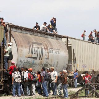 Denuncian explotación de migrantes menores de edad en México