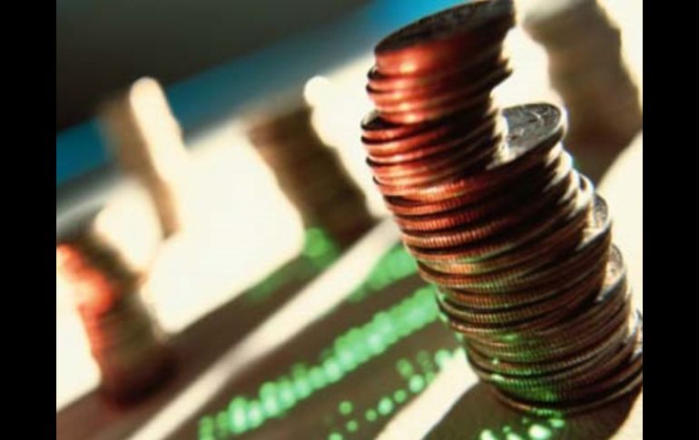 El déficit de cuenta corriente en México aumentará en 2011 a 0.8 por ciento del PIB. ARCHIVO  /