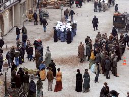 Aspecto del rodaje de Sherlock Holmes II en Estrasburgo, donde participaron cerca de 250 extras. AFP  /