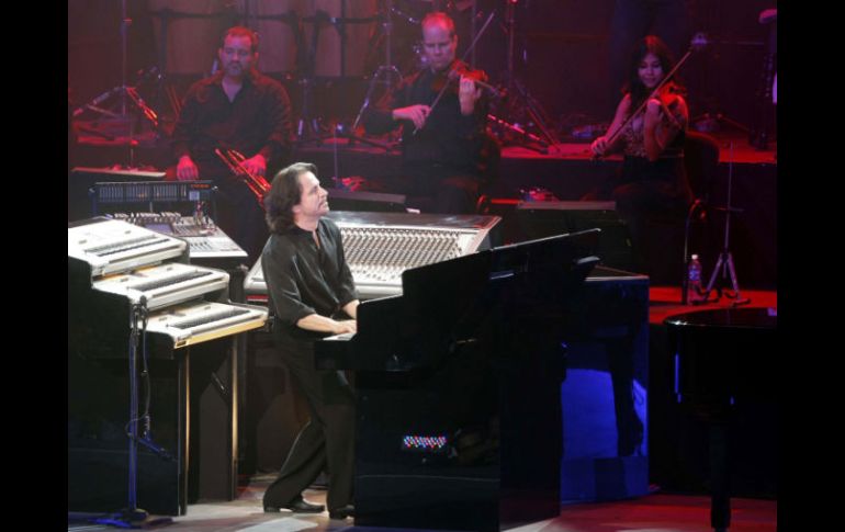 Yanni interpretó algunas piezas de su nuevo material discográfico ''Truth of touch''. E. PACHECO  /