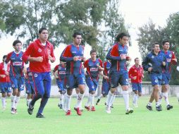 El equipo trabajó ayer a puerta cerrada en las instalaciones de Verde Valle. ESPECIAL  /