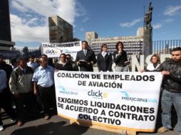 Luego de manifestarse afuera de la Secretaría de Comunicaciones y Transportes, trabajadores demandaron liquidaciones justas. NTX  /