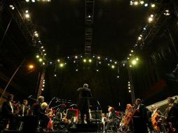 En 'Música Acuática', se invitó a empresarios jaliscienses para que aportaran recursos para becar a seis instrumentistas.E.BARRERA  /