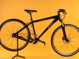 El vehículo fue inventado por el ingeniero húngaro Róbert Kohlhéb. EFE  /