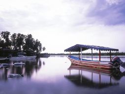Atardecer en la Bahía de Zihuatanejo.ESPECIAL  /
