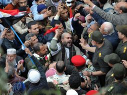 Cientos de egipcios festejan en la Plaza Tahrir, en El Cairo. NTX  /