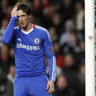 Liverpool amarga el debut de Torres en Chelsea