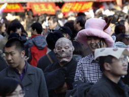 Cantidades cada vez más grandes de trabajadores migratorios están reubicándose. REUTERS  /