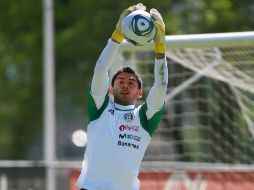 Para el guardameta, es muy importante iniciar el ciclo mundialista con un triunfo. MEXSPORT  /