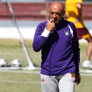 'Chelís' no culpa al arbitraje por la derrota