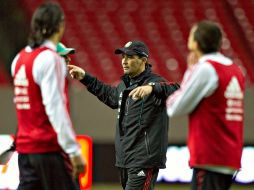 El estratega de la Selección mexicana José Manuel de la Torre tratará de iniciar con triunfo en la nueva etapa del Tri. MEXSPORT  /