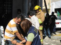 El chofer de la camioneta Nissan señaló que fue impactado en la parte trasera por un camión de la línea Tour. O. RUVALCABA  /