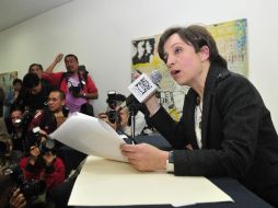 En conferencia de prensa, Carmen Aristegui confirmó que hubo presiones del Gobierno federal para su salida de la empresa MVS. EFE  /
