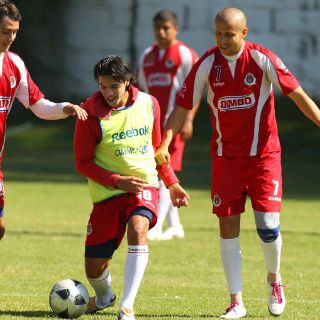 Pumas es respetado por Chivas