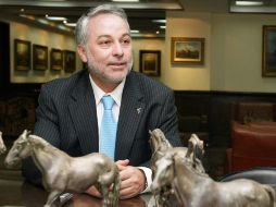 Emilio González Márquez recalcó los beneficios que traerá la celebración en octubre de los Juegos Panamericanos. E. BARRERA  /