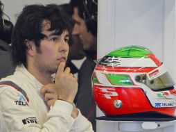 Sergio Pérez logró hacerse del segundo sitio en la primera jornada de entrenamientos en el Circuito de Jerez. EFE  /