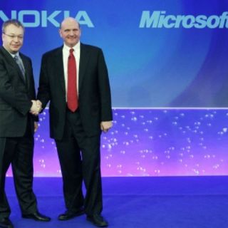 Nokia se desploma en Bolsa tras anunciar alianza estratégica con Microsoft