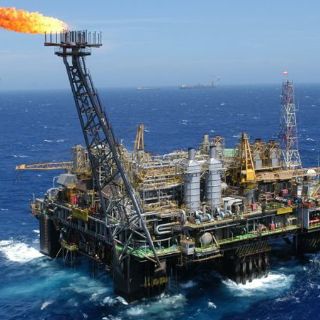 Repunta superávit comercial de México sobre EU