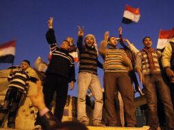 En El Cairo y otras ciudades de Egipto no cesa el júbilo tras los cambios en el poder. REUTERS  /